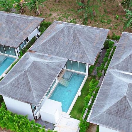Ahimsa Villas Khao Lak Extérieur photo